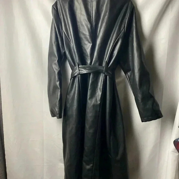 CHOUYATOU WO SIZE XXL BLACK FAUX LEATHER COSPLAY BELTED LINED TRENCH COAT - Picture 9 of 12